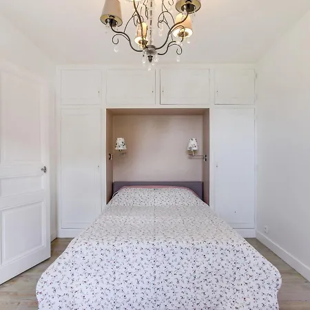 Chanteclair Villa *