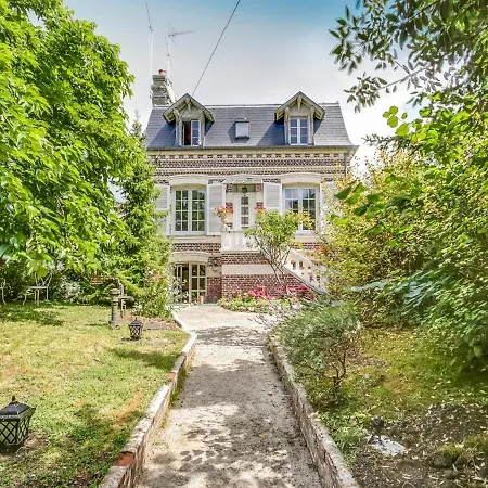 Chanteclair Villa *